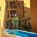 свети влас комплекс викторио Burgas