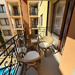 Appartement свети влас комплекс викторио Burgas Stad