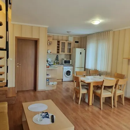морски бряг Case de vacanță *